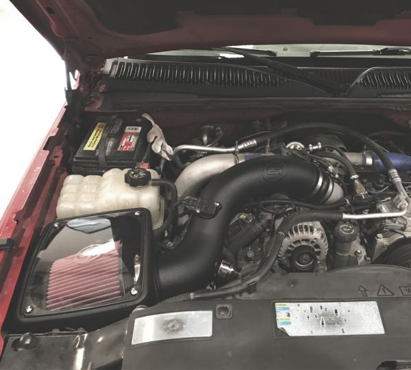 Cold Air Intake For 01-04 Chevrolet Silverado GMC Sierra V8-6.6L LB7 Duramax Dry Extendable White S&B
